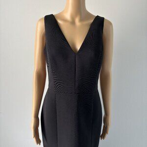 Amsale Black Sleeveless V-Neck Formal Dress - Size 14